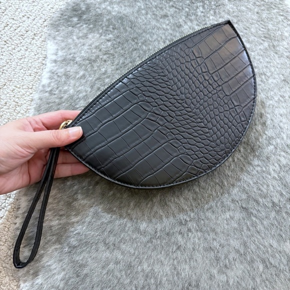 A New Day Faux Alligator Wristlet Clutch - Picture 11 of 13